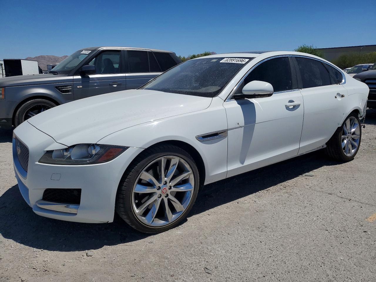 2017 Jaguar Xf Prestige - zdjęcie główne