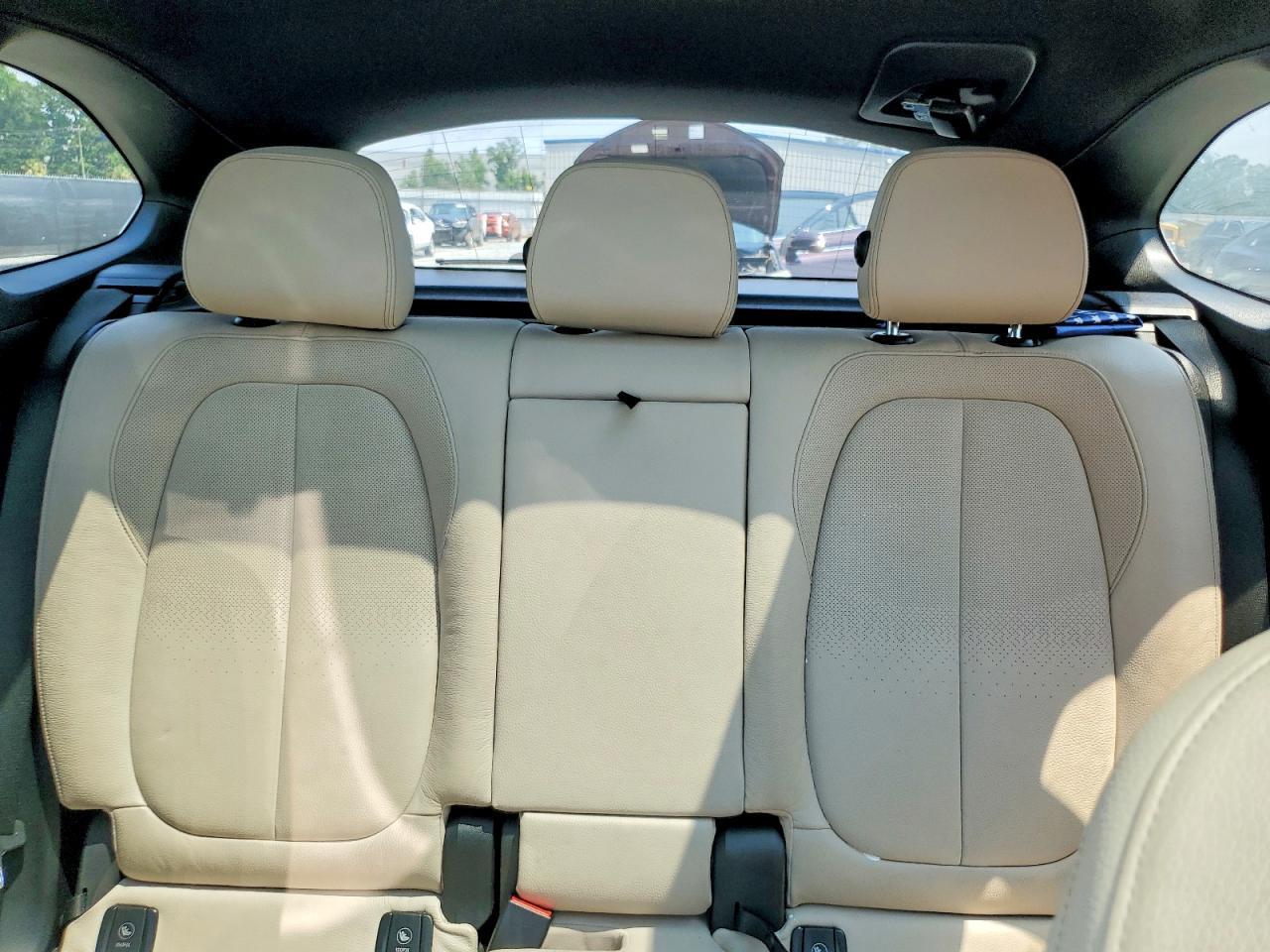 2017 BMW X1 Sdrive28I - zdjęcie 10