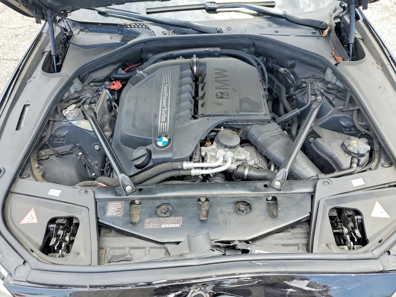 2013 BMW 535 I - zdjęcie 11