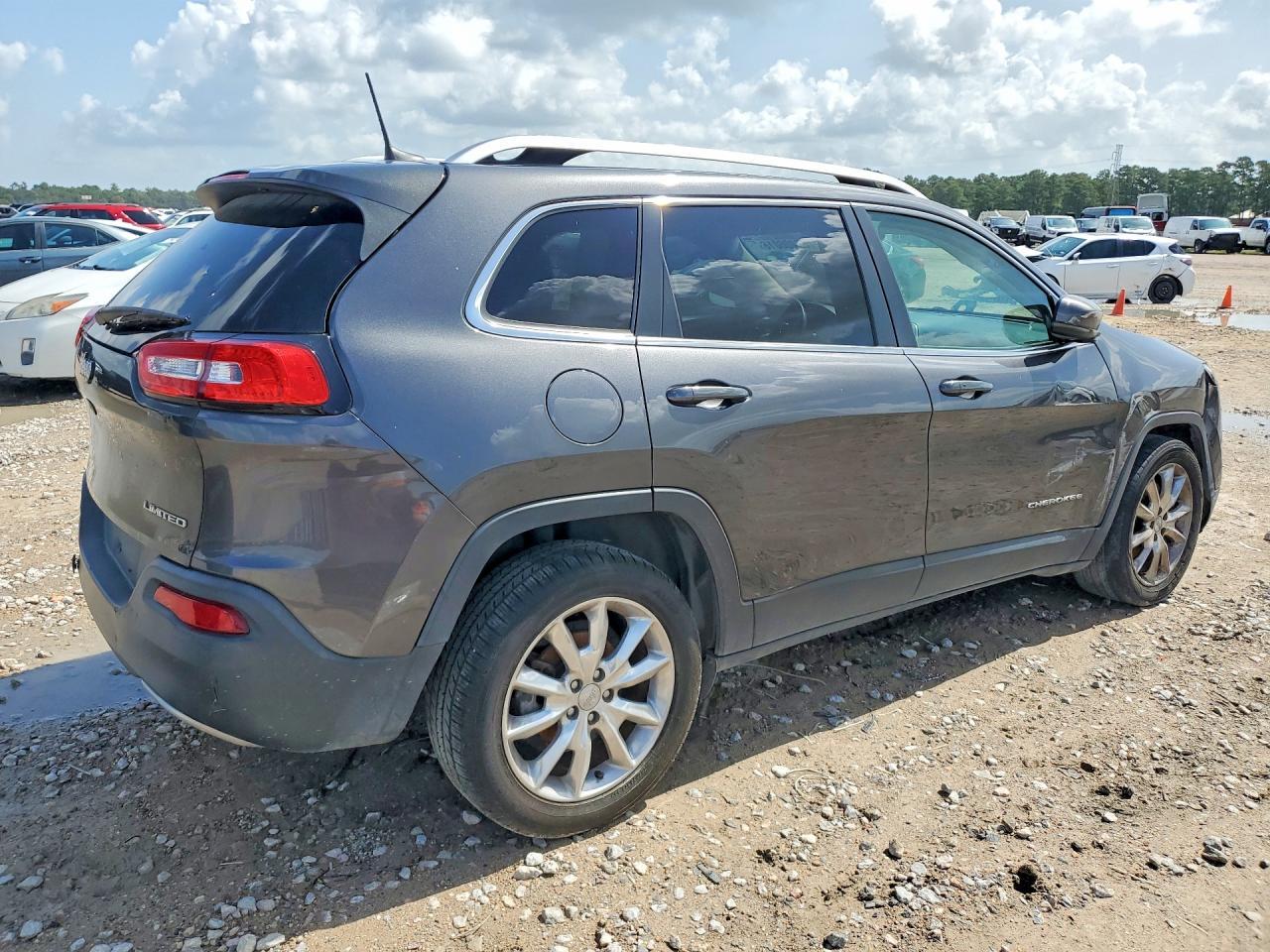 2016 Jeep Cherokee Limited - zdjęcie 3