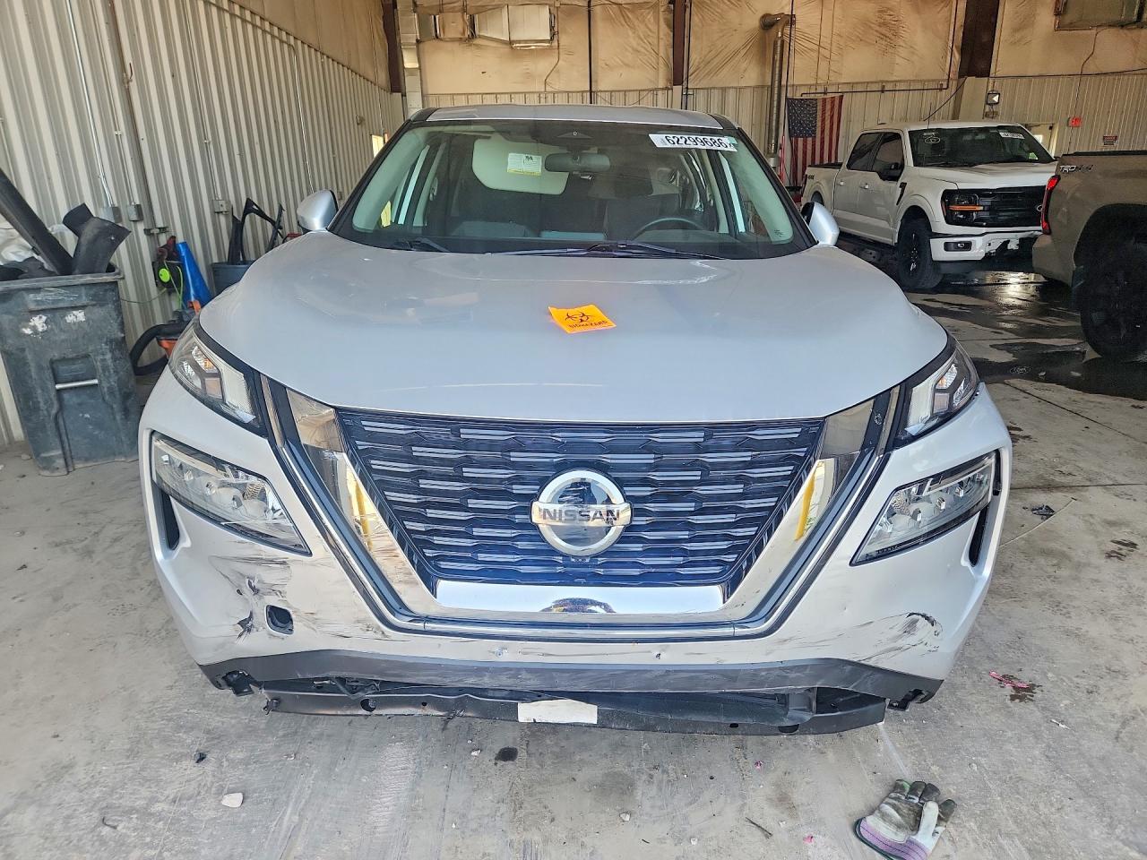 2021 Nissan Rogue Sv - zdjęcie 5