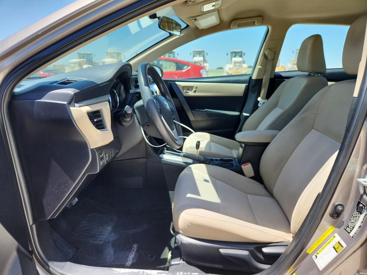 2015 Toyota Corolla Le - zdjęcie 7