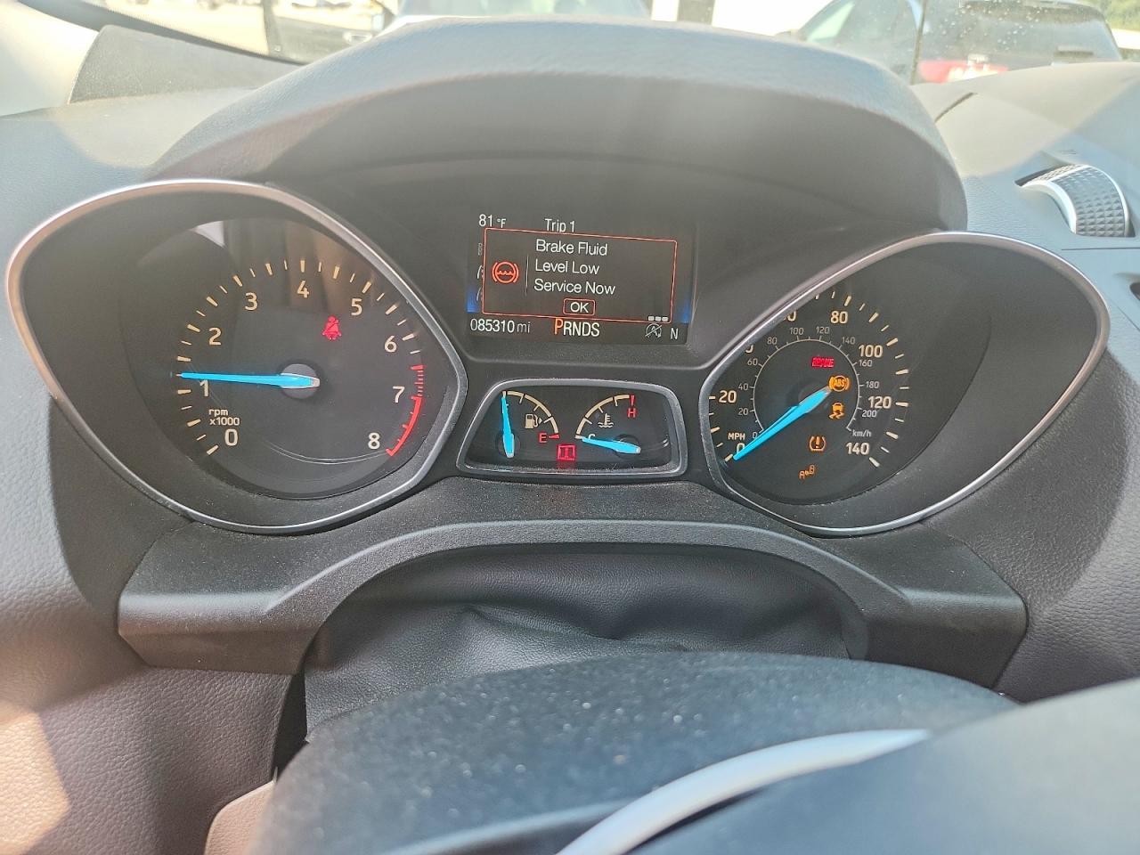 2017 Ford Escape Titanium - zdjęcie 9
