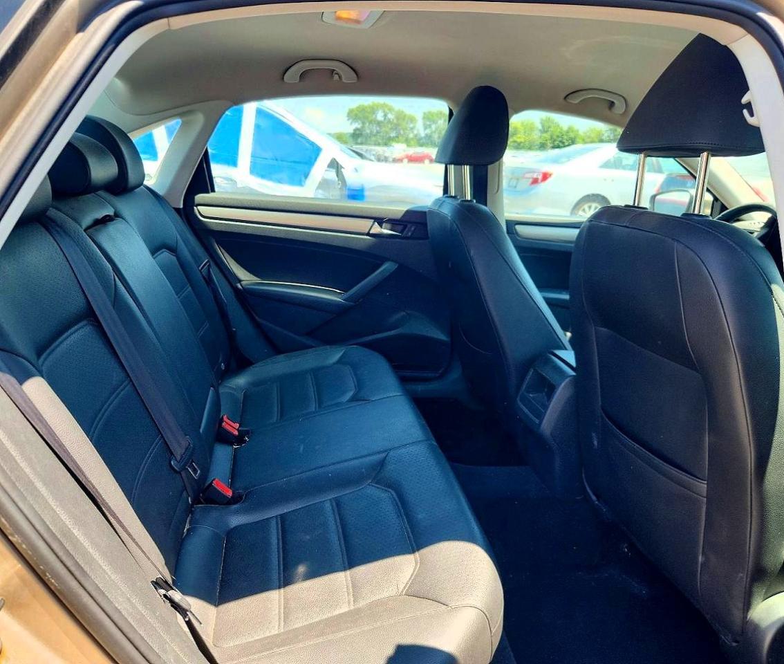 2015 Volkswagen Passat S - zdjęcie 10