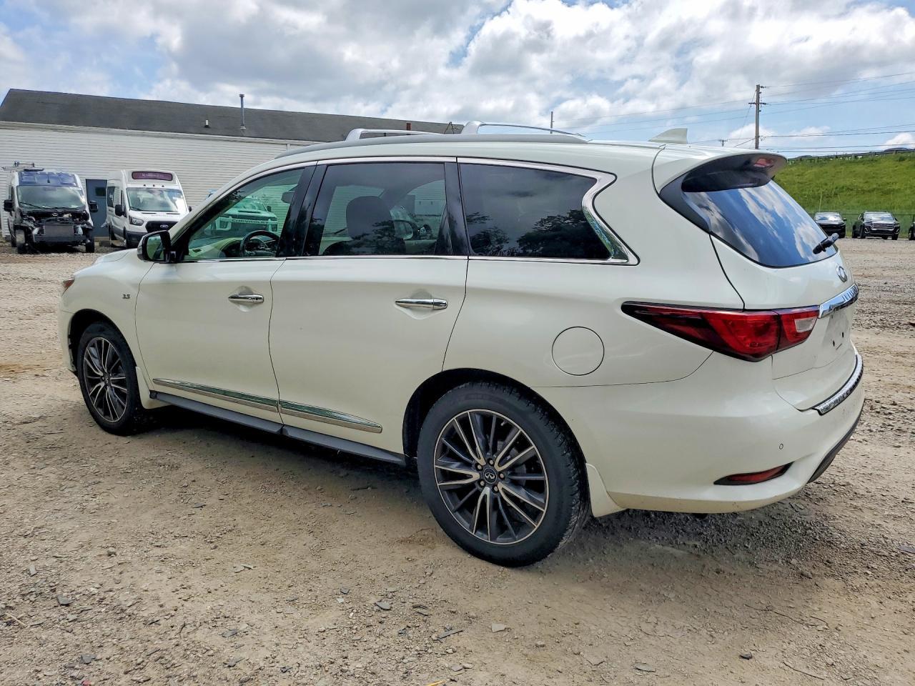 2016 Infiniti Qx60 Base - zdjęcie 2