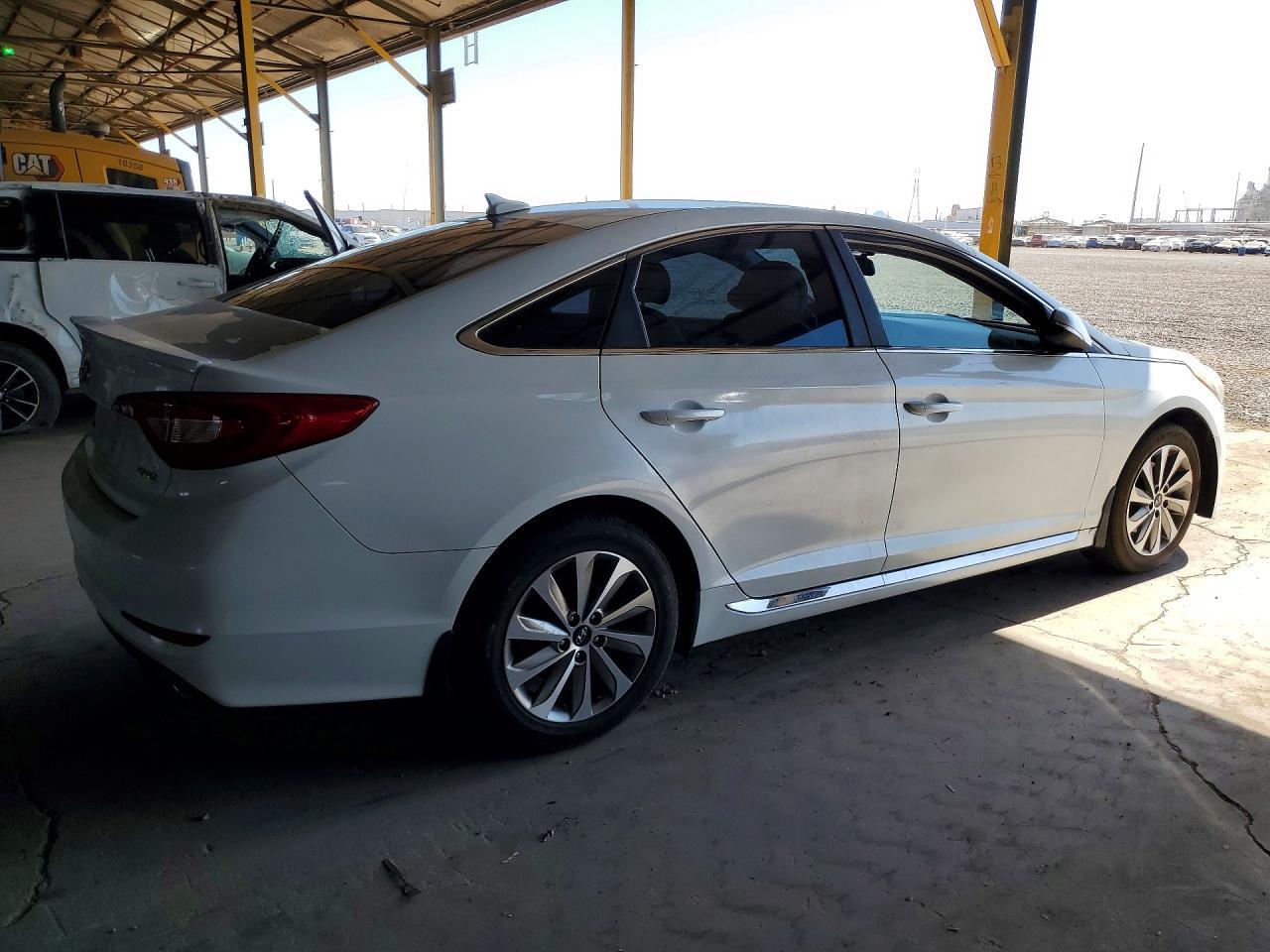 2015 Hyundai Sonata Sport - zdjęcie 3