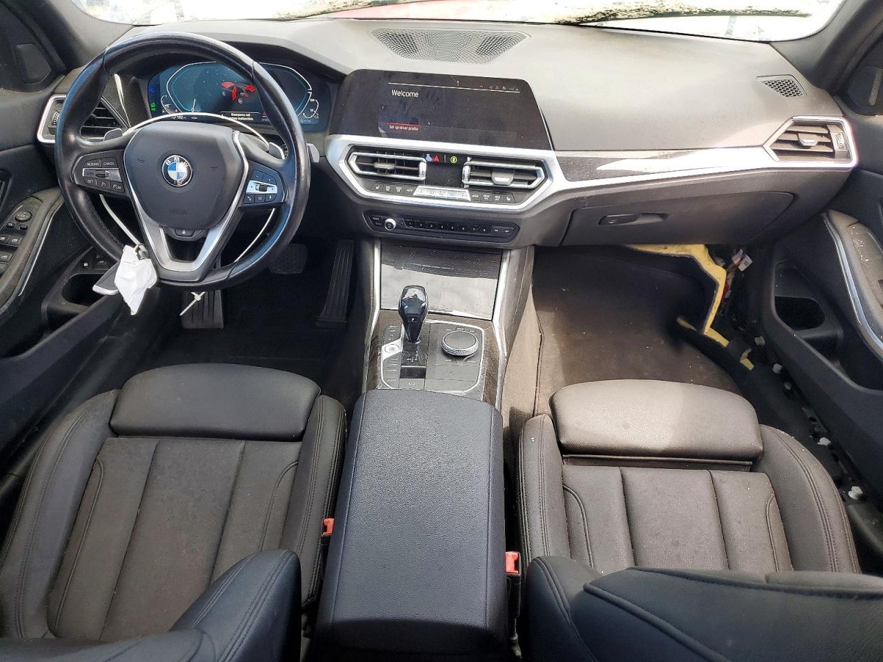 2021 BMW 330E - zdjęcie 8