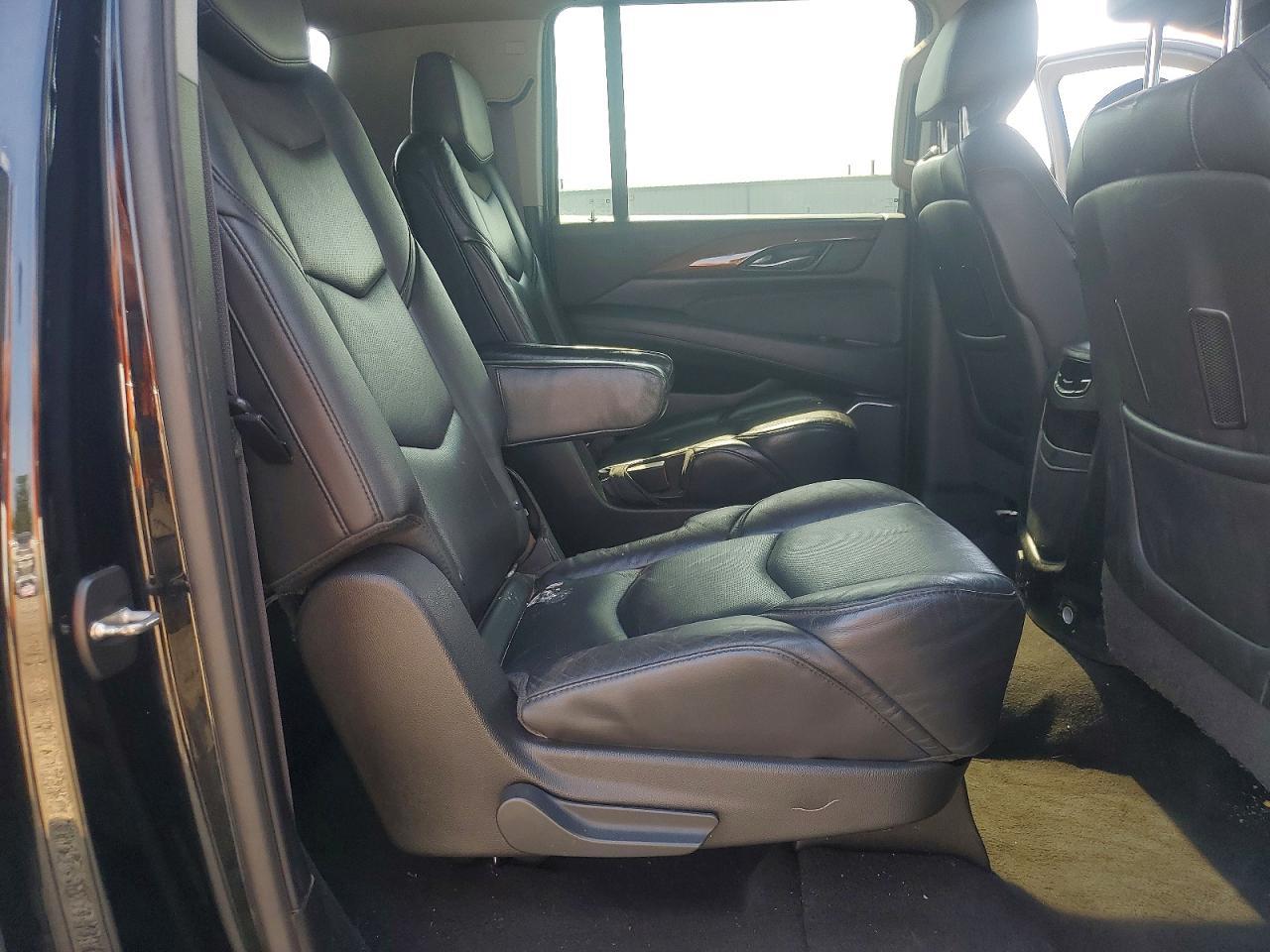 2017 Cadillac Escalade Esv - zdjęcie 11