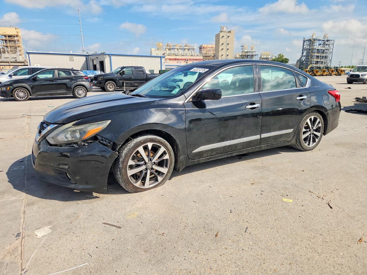 2016 Nissan Altima 2.5 Sr - zdjęcie główne