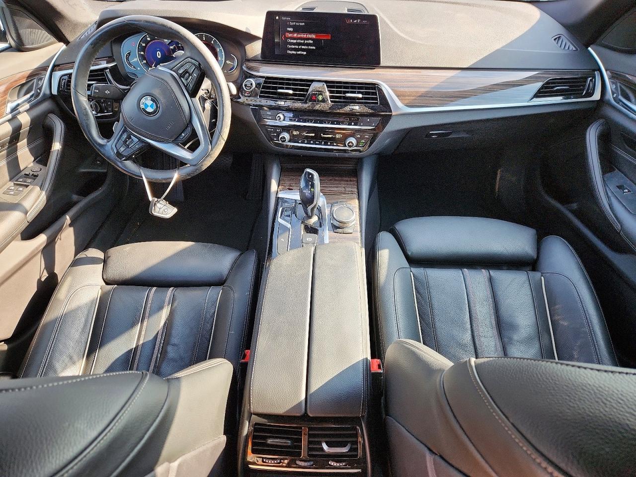 2018 BMW 530 Xi - zdjęcie 8