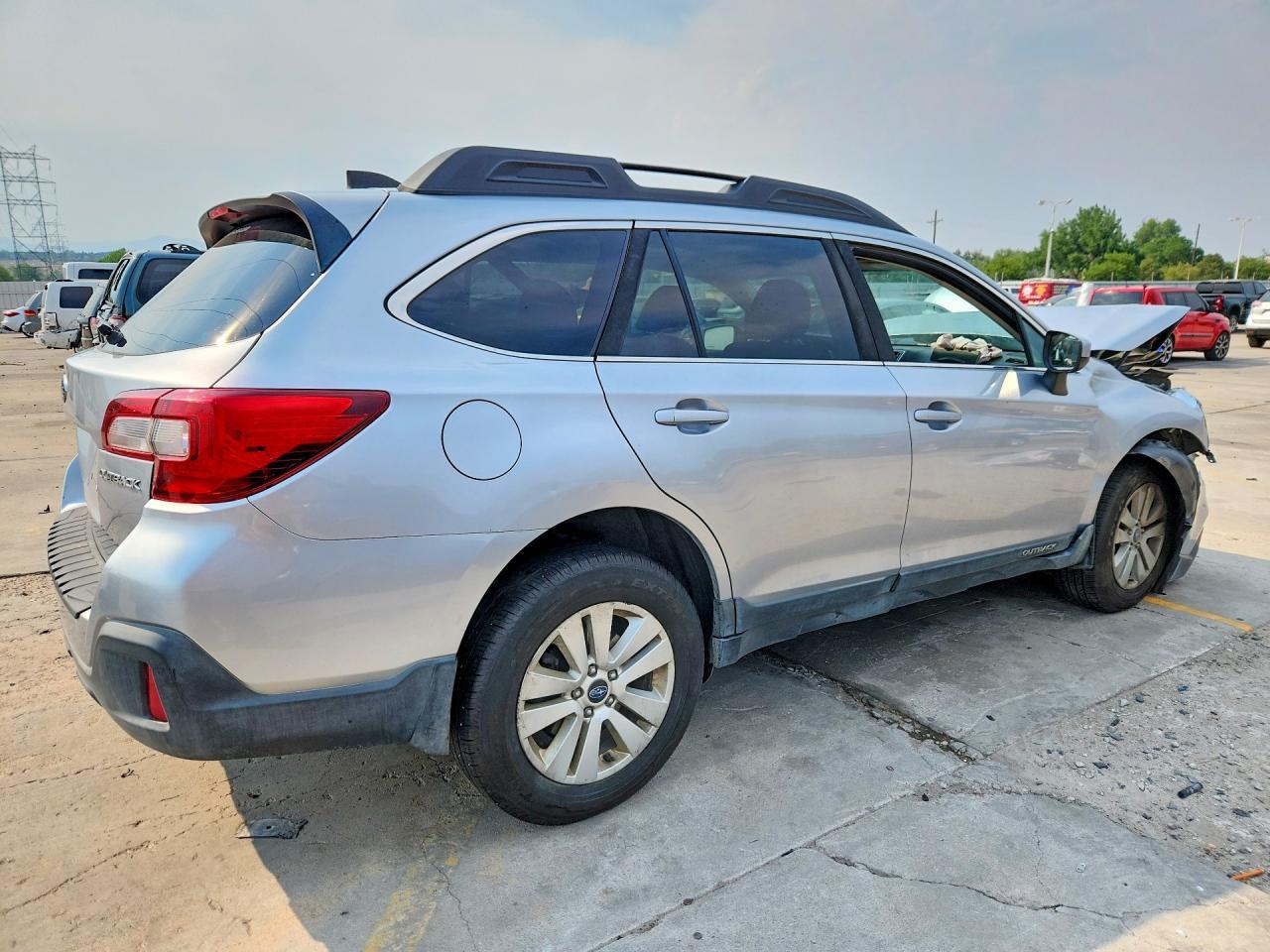 2018 Subaru Outback 2.5I Premium - zdjęcie 3