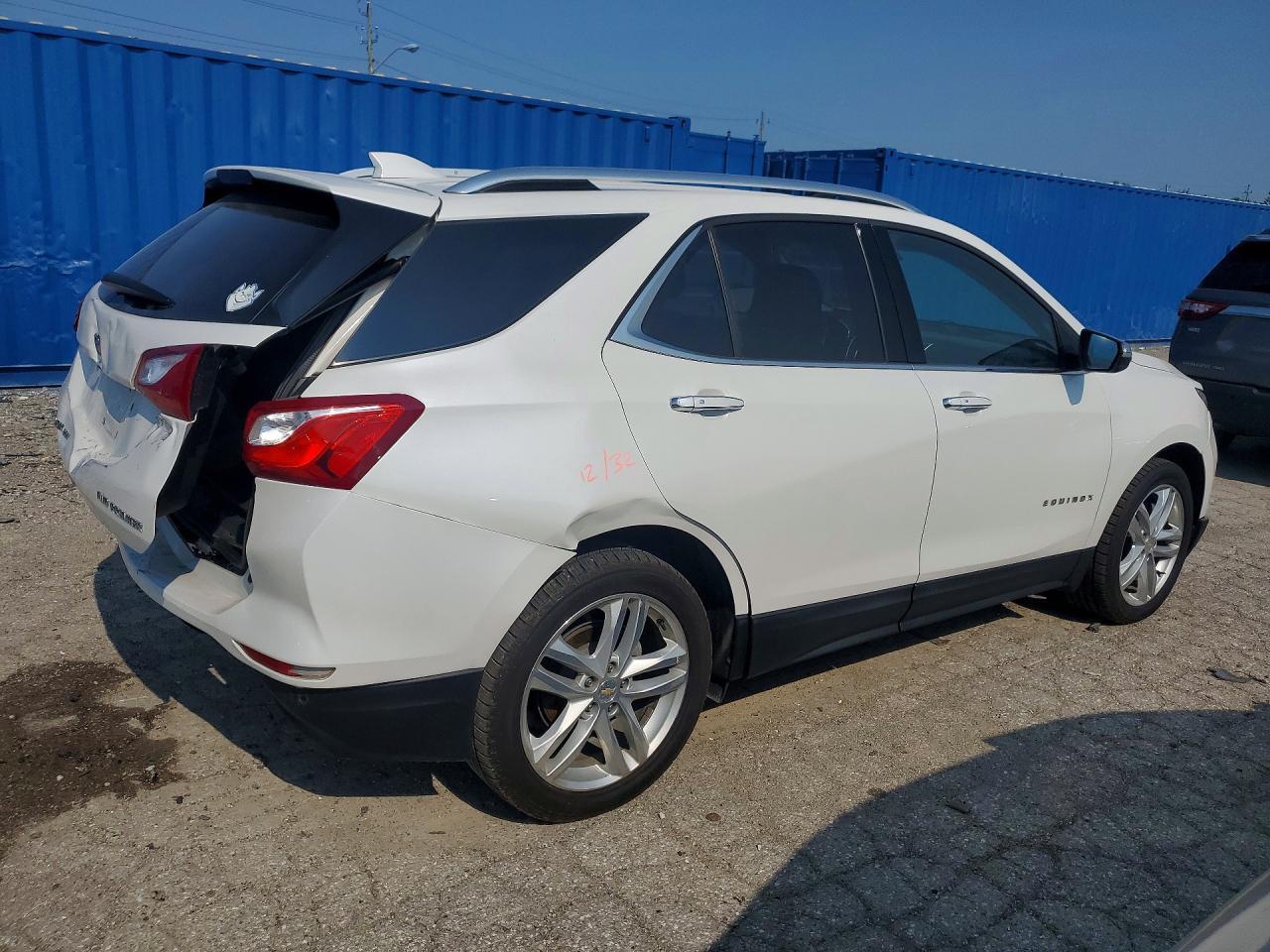 2019 Chevrolet Equinox Premier - zdjęcie 3