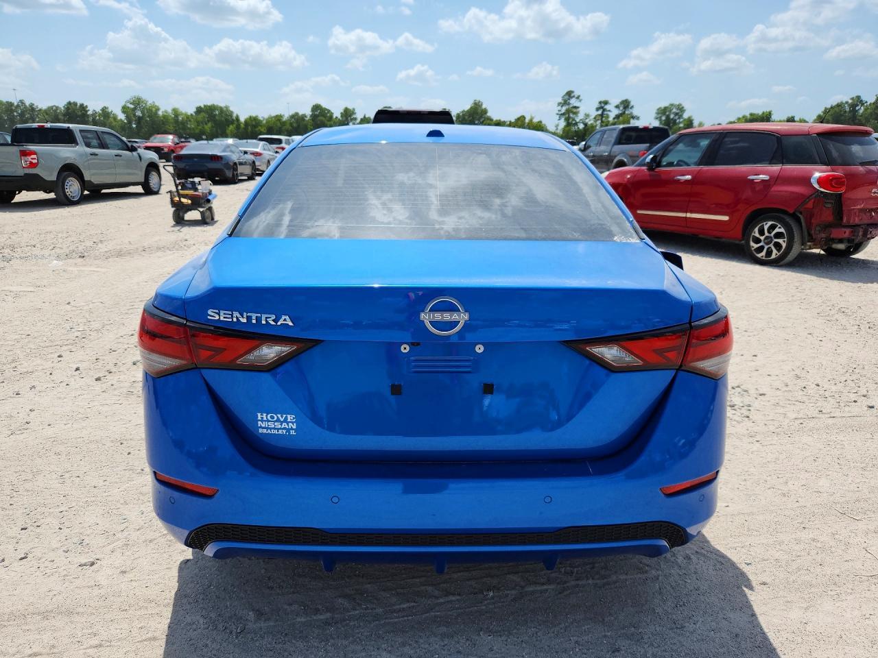 2025 Nissan Sentra Sv - zdjęcie 6