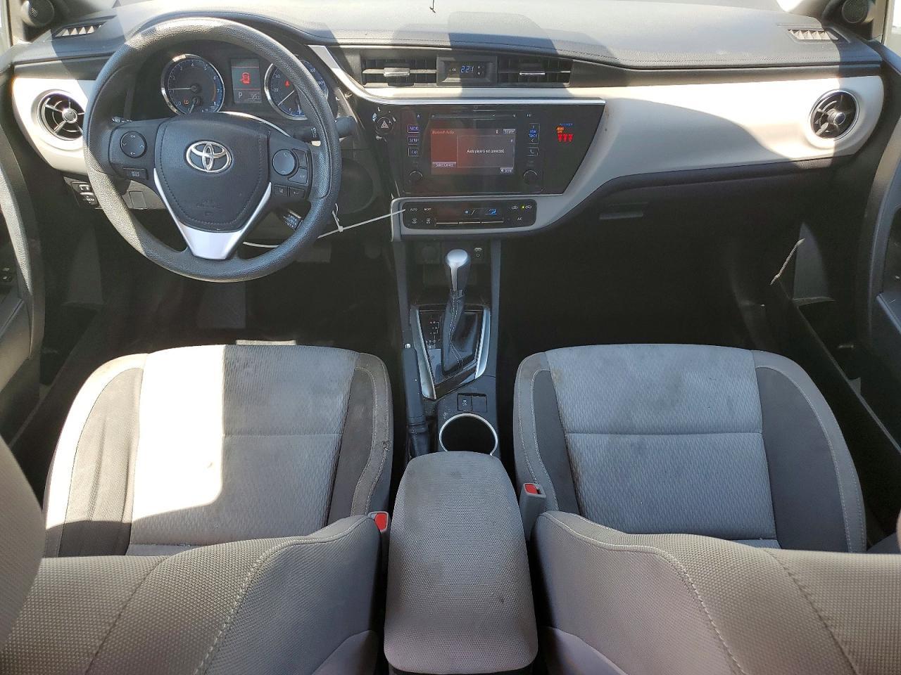 2019 Toyota Corolla Le - zdjęcie 8