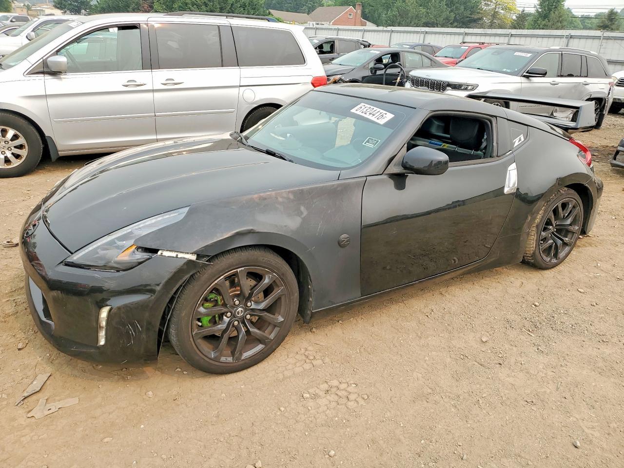 2017 Nissan 370Z Touring - zdjęcie główne