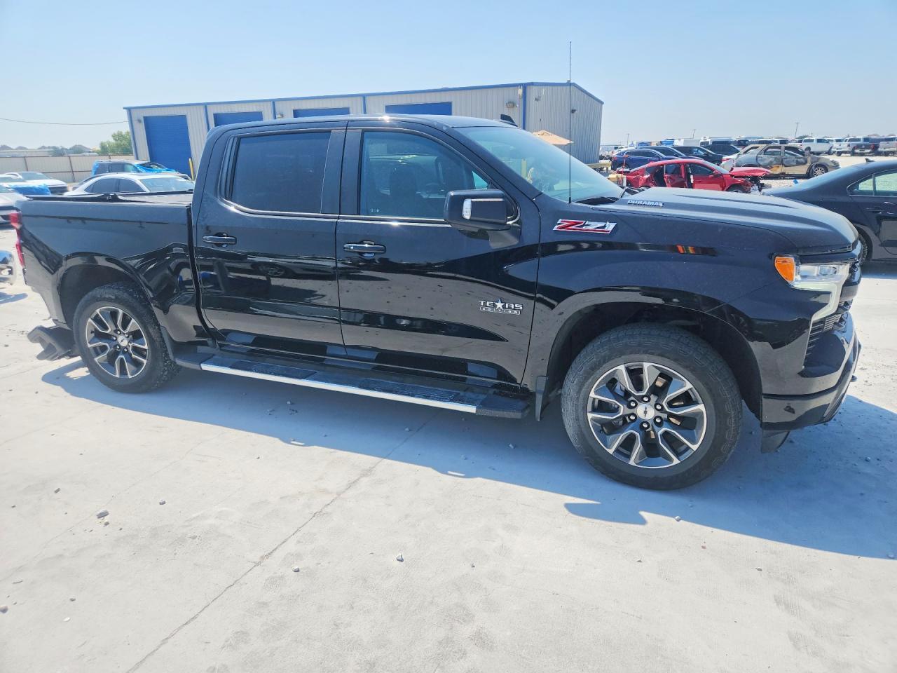 2023 Chevrolet Silverado K1500 Rst - zdjęcie 4