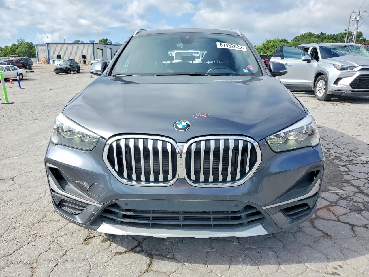 2020 BMW X1 xDrive28I - zdjęcie 5