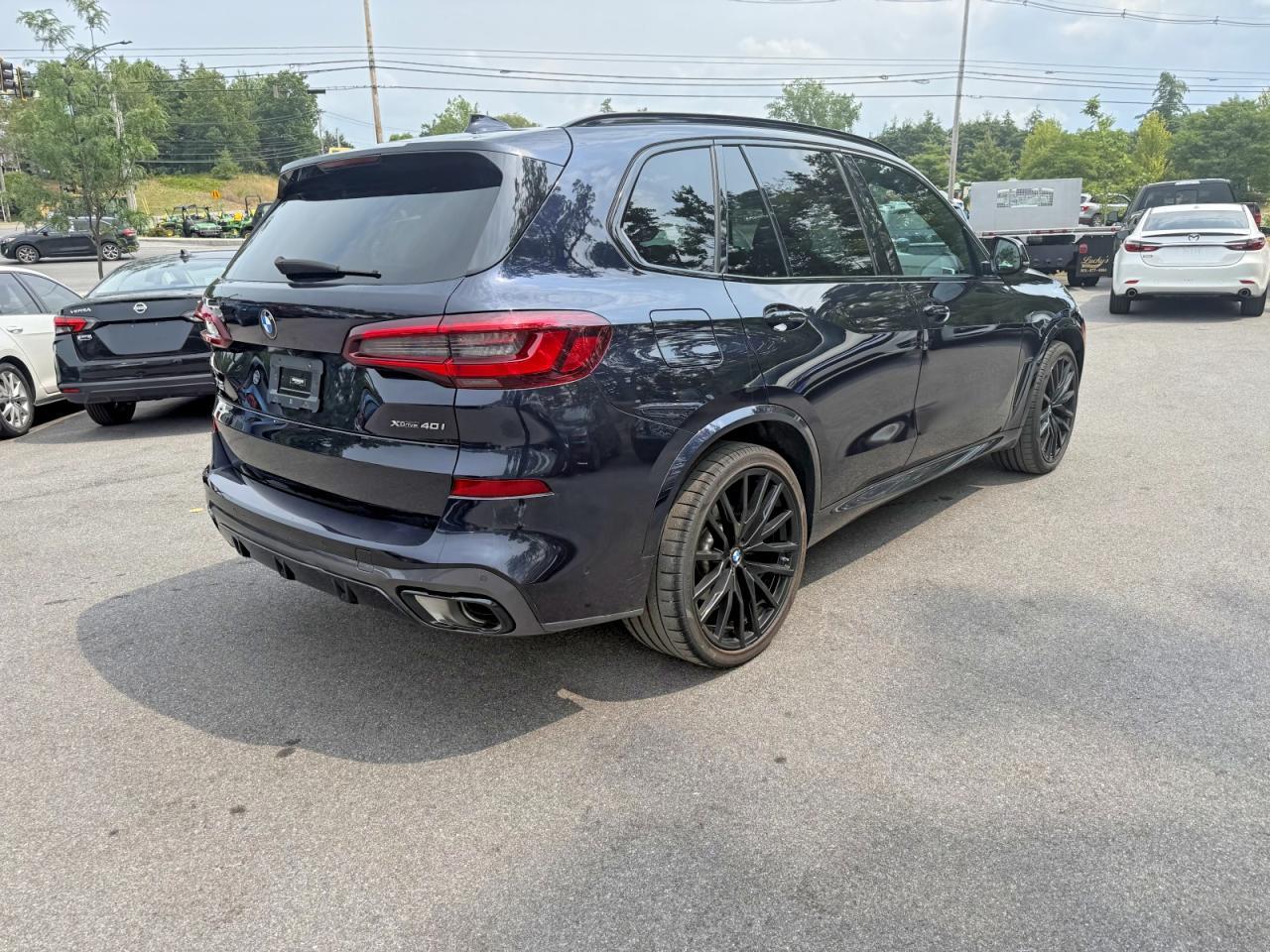 2023 BMW X5 xDrive40I - zdjęcie 4