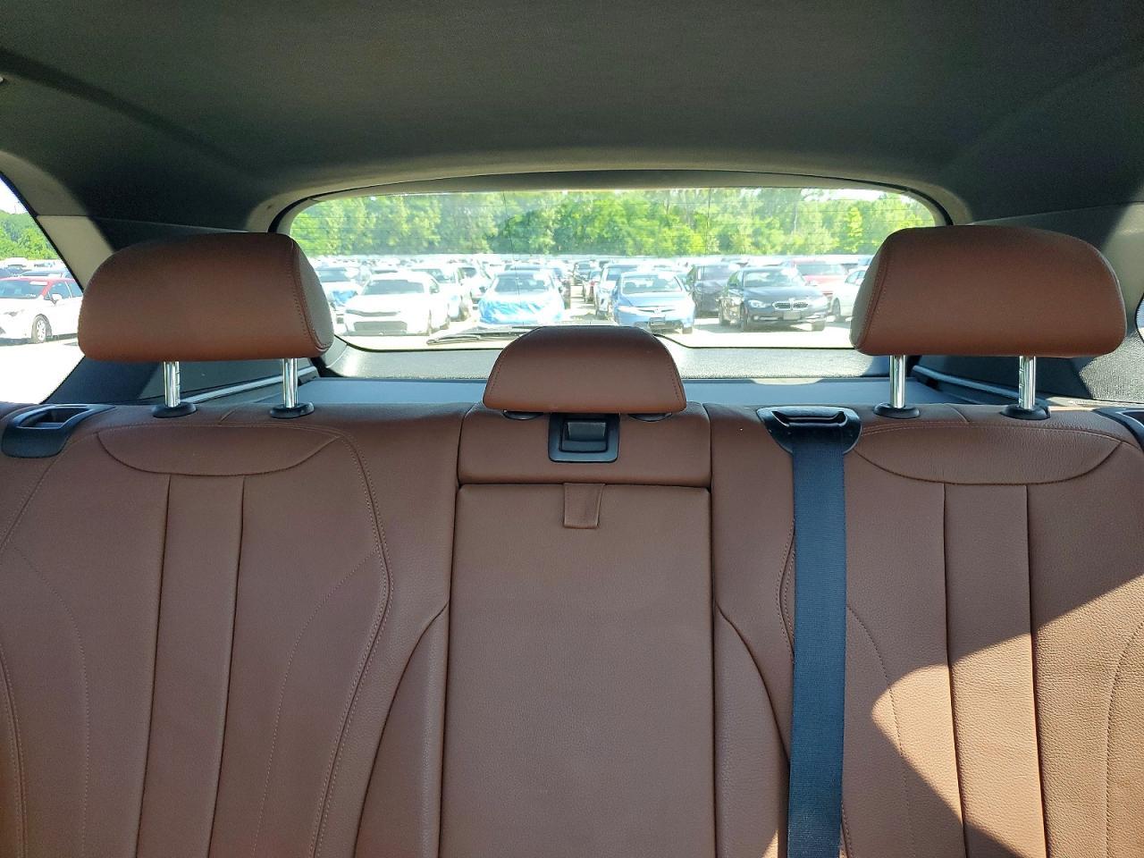 2017 BMW X5 xDrive35I - zdjęcie 10
