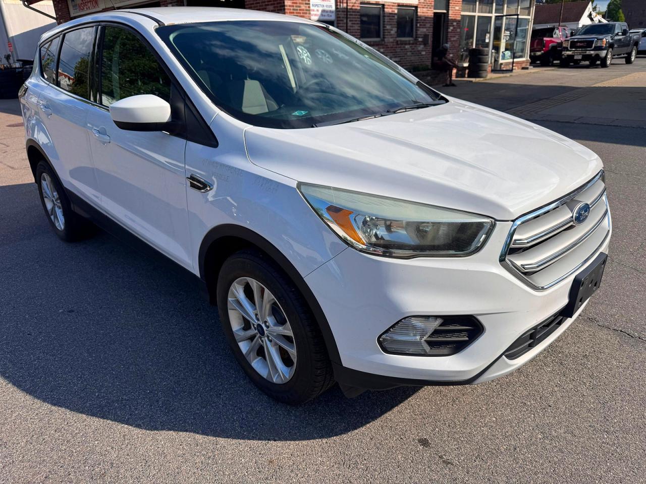 2017 Ford Escape Se - zdjęcie główne