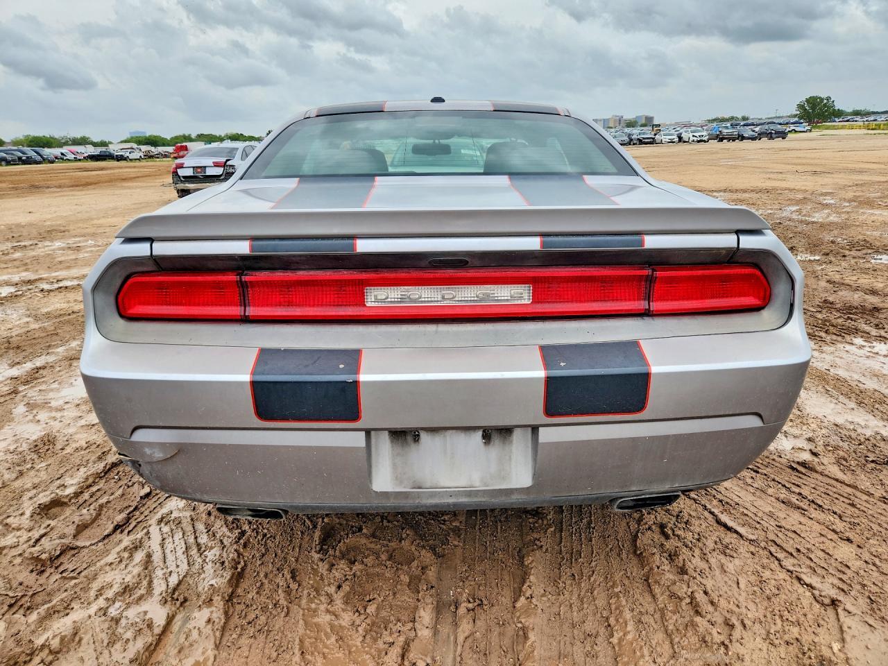 2013 Dodge Challenger R/T - zdjęcie 6