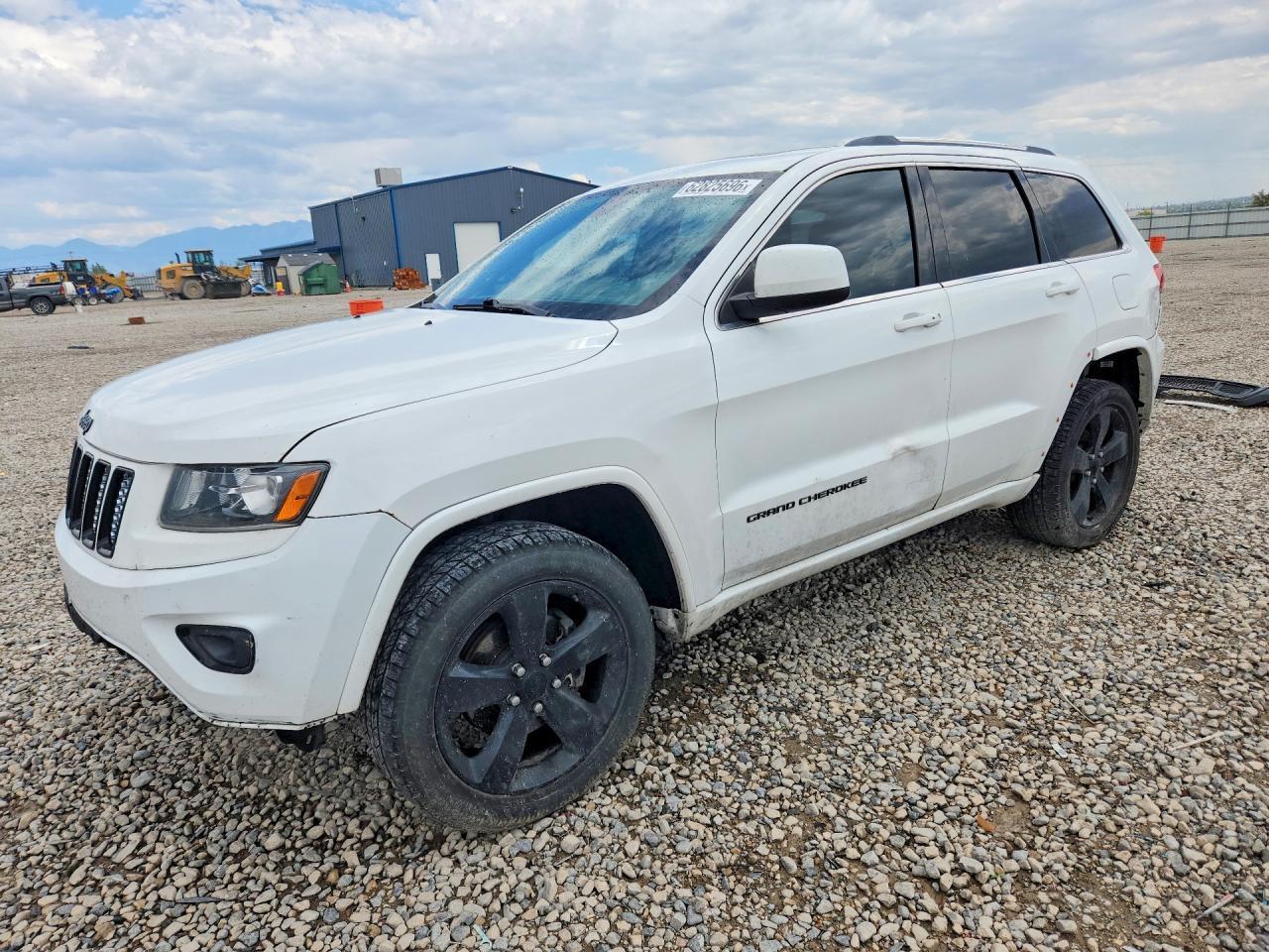 2015 Jeep Grand Cherokee Laredo - zdjęcie główne