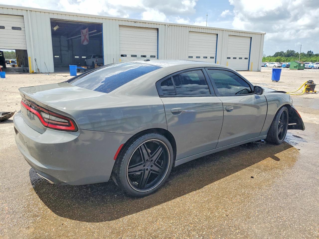 2019 Dodge Charger Sxt - zdjęcie 3