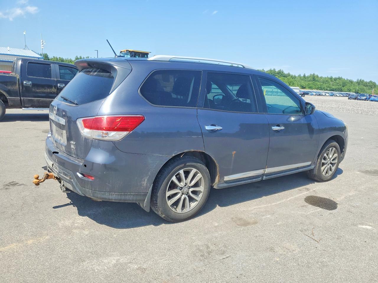 2014 Nissan Pathfinder S - zdjęcie 3