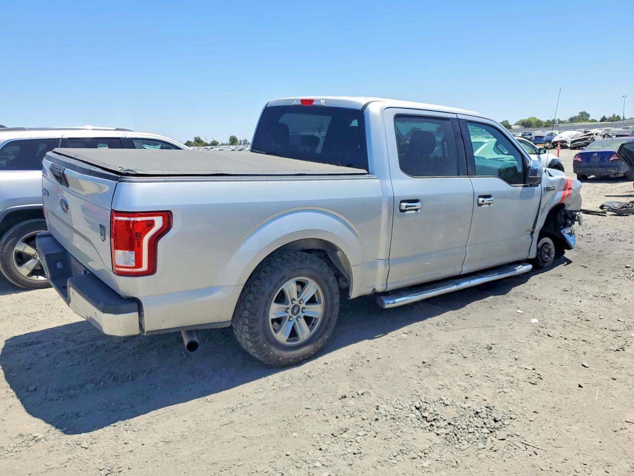 2016 Ford F150 Supercrew - zdjęcie 3