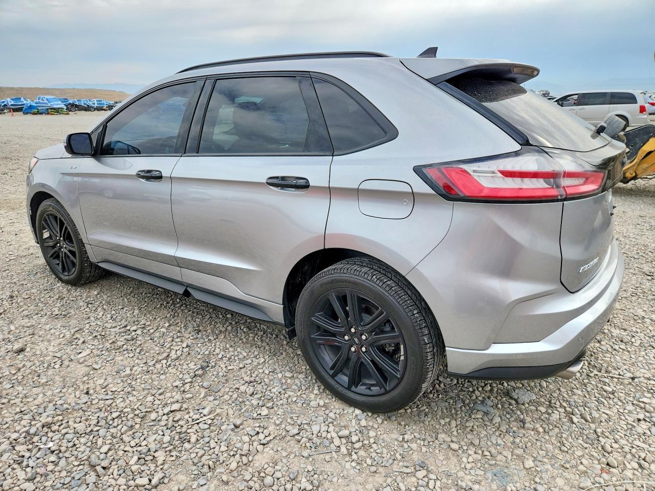 2020 Ford Edge Sel - zdjęcie 2