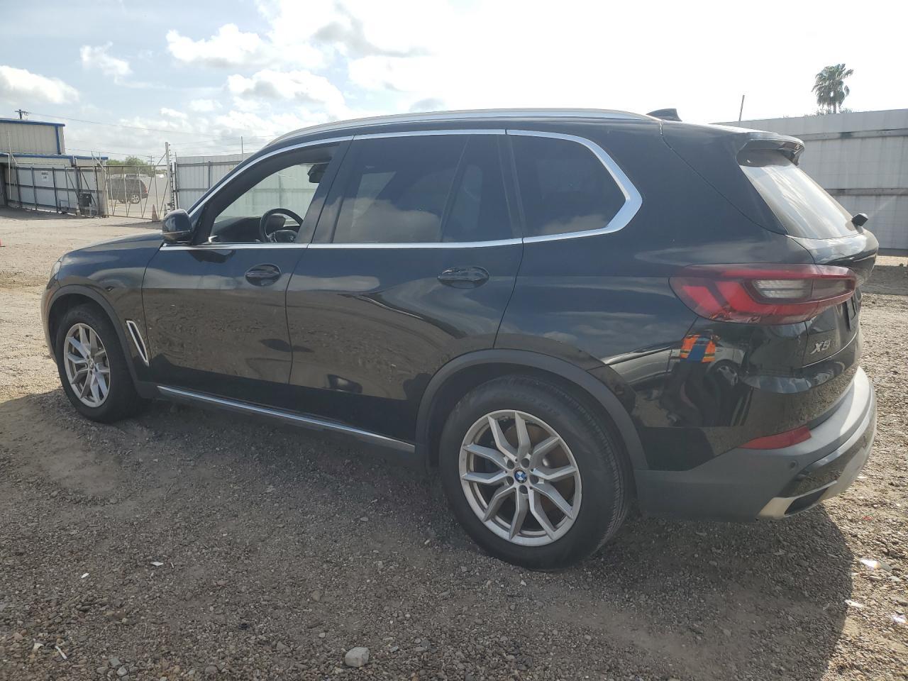 2021 BMW X5 Sdrive 40I - zdjęcie 2