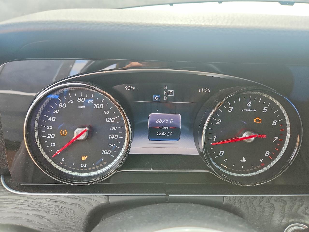2019 Mercedes-Benz E 300 - zdjęcie 9