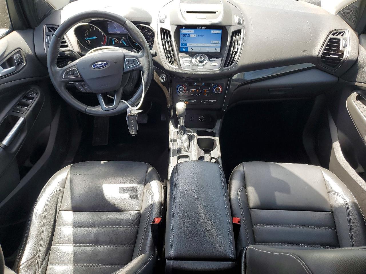 2017 Ford Escape Titanium - zdjęcie 8