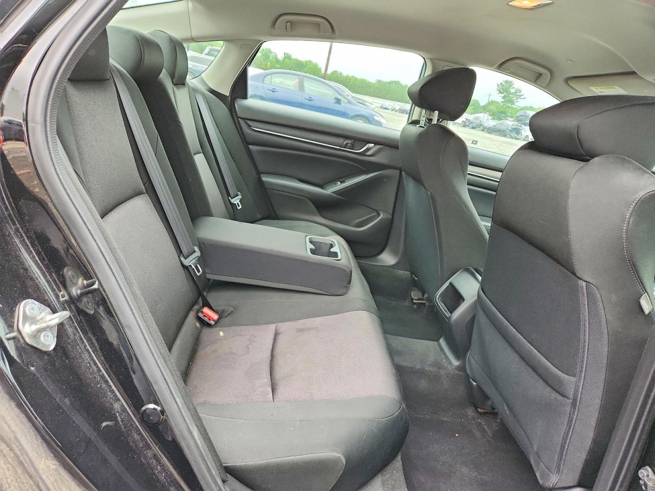 2018 Honda Accord Lx - zdjęcie 10