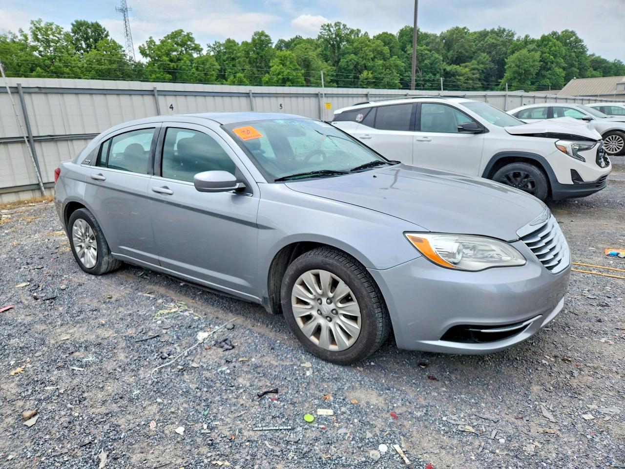 2014 Chrysler 200 Lx - zdjęcie 4