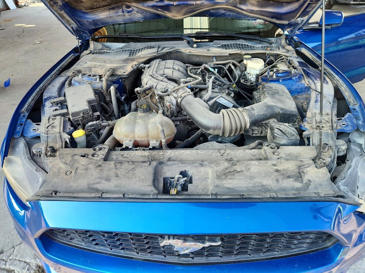 2017 Ford Mustang - zdjęcie 11
