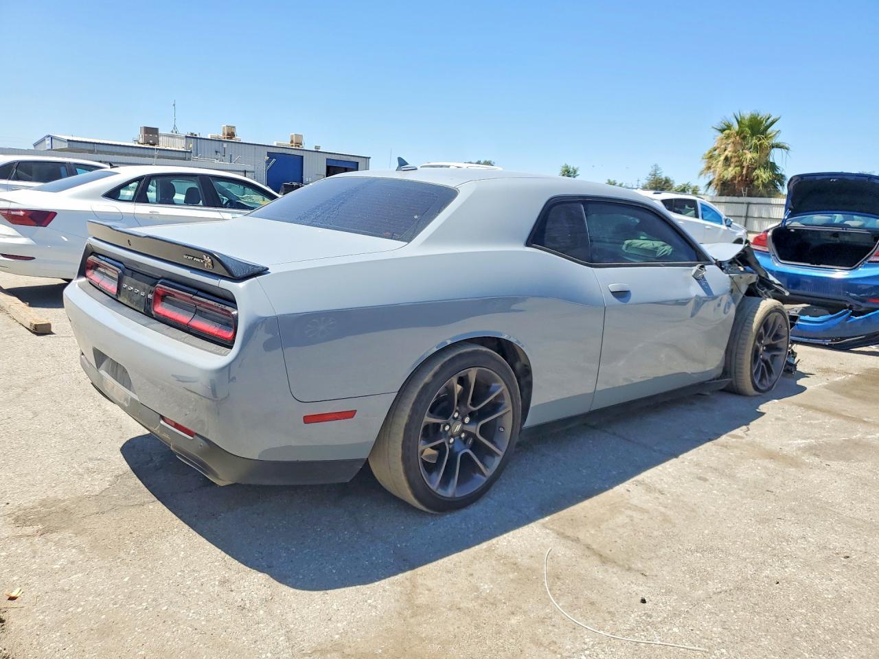 2021 Dodge Challenger R/T Scat Pack - zdjęcie 3