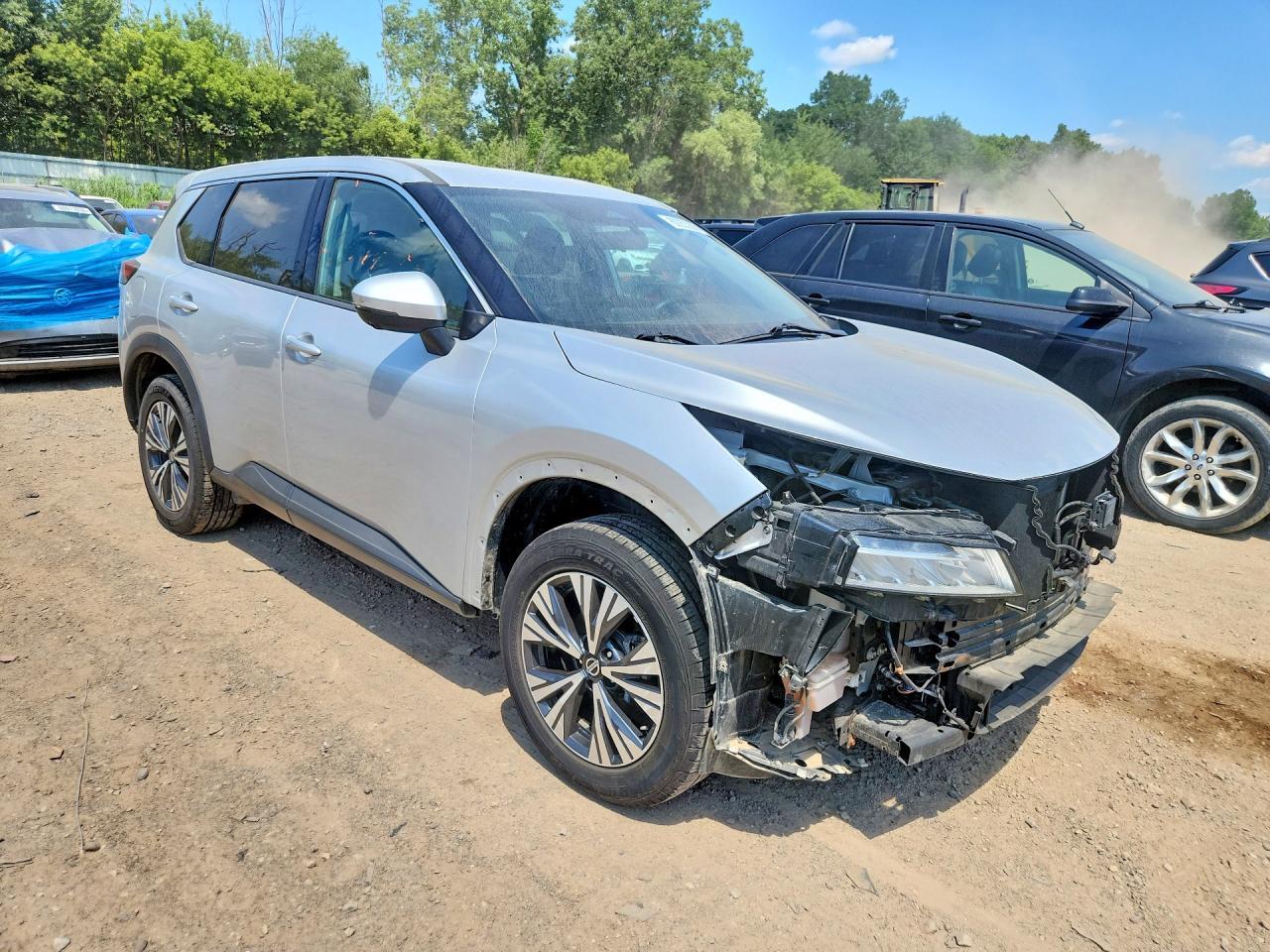 2021 Nissan Rogue Sv - zdjęcie 4