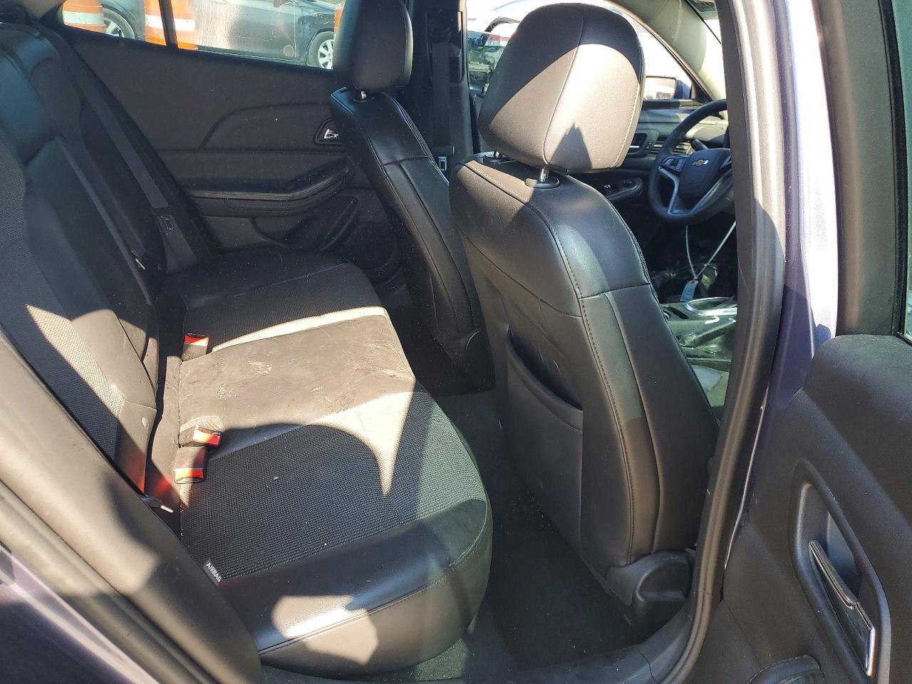 2015 Chevrolet Malibu 1Lt - zdjęcie 10
