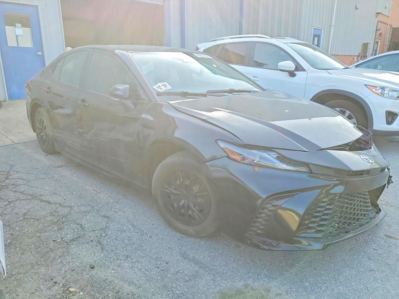 2025 Toyota Camry Xse - zdjęcie 4