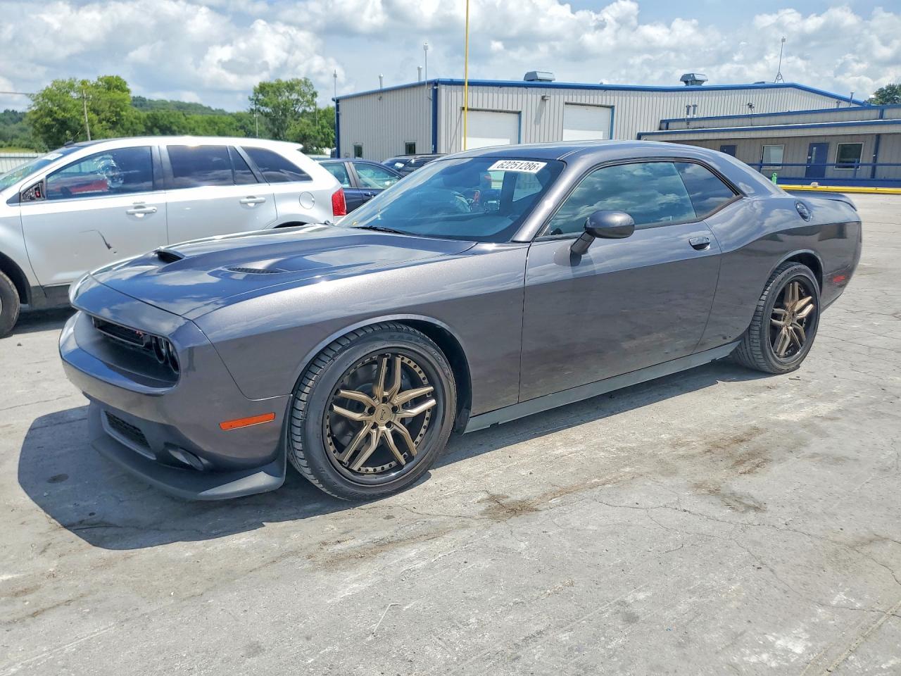 2021 Dodge Challenger R/T Scat Pack - zdjęcie główne