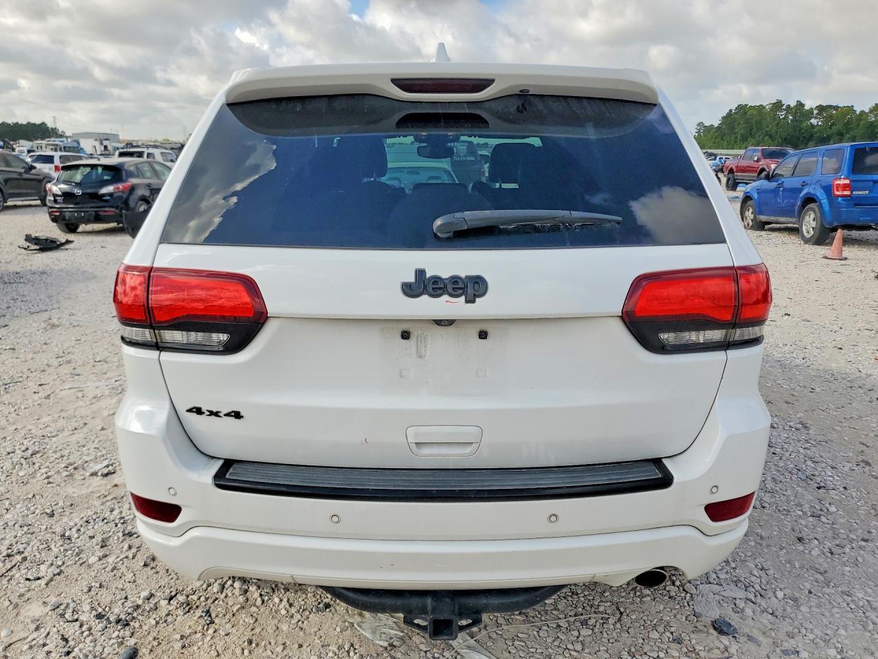 2018 Jeep Grand Cherokee Laredo - zdjęcie 6