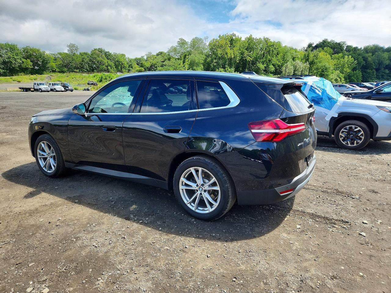2025 BMW X3 30 xDrive - zdjęcie 2