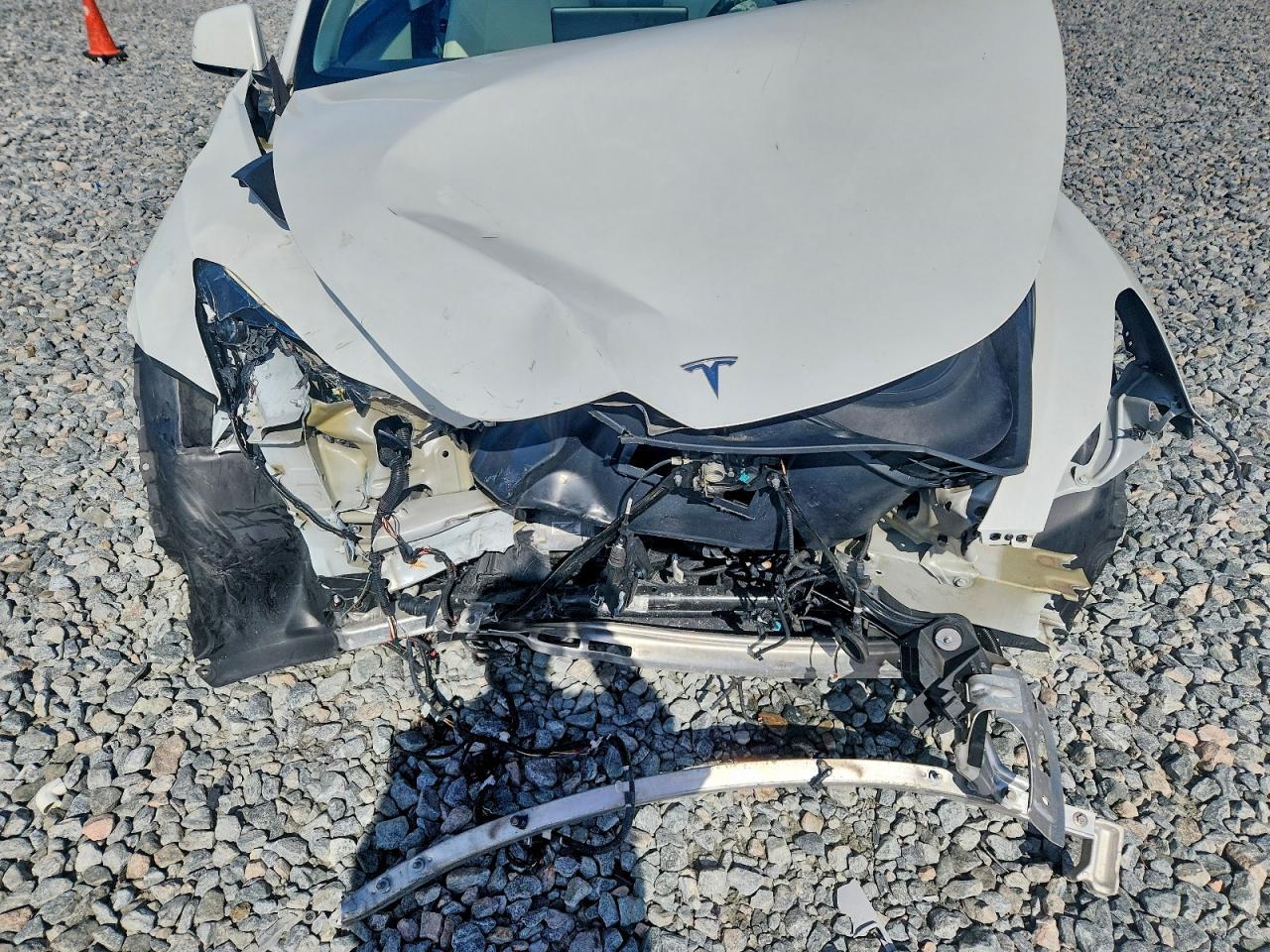2021 Tesla Model Y - zdjęcie 11