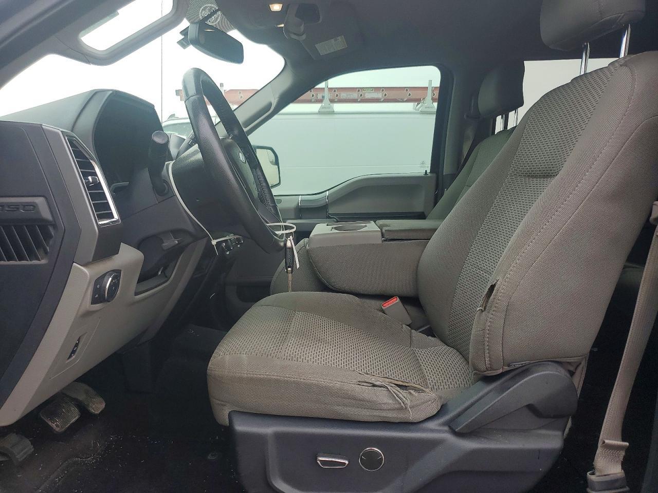 2015 Ford F150 Supercrew - zdjęcie 7