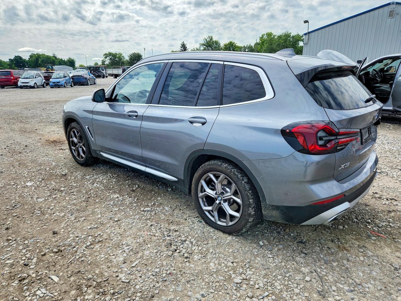 2024 BMW X3 xDrive30I - zdjęcie 2
