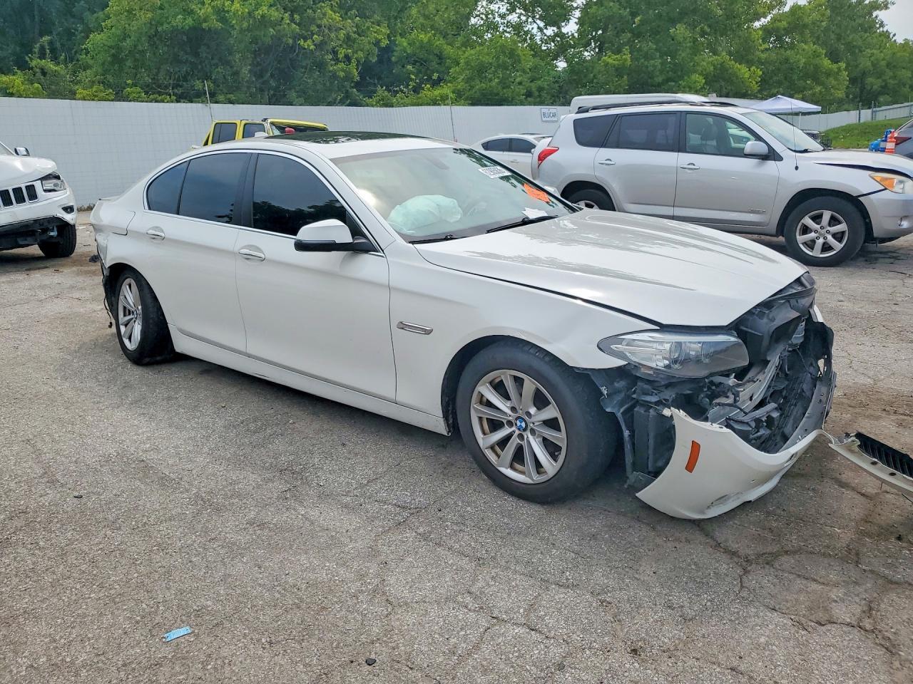 2015 BMW 528 I - zdjęcie 4