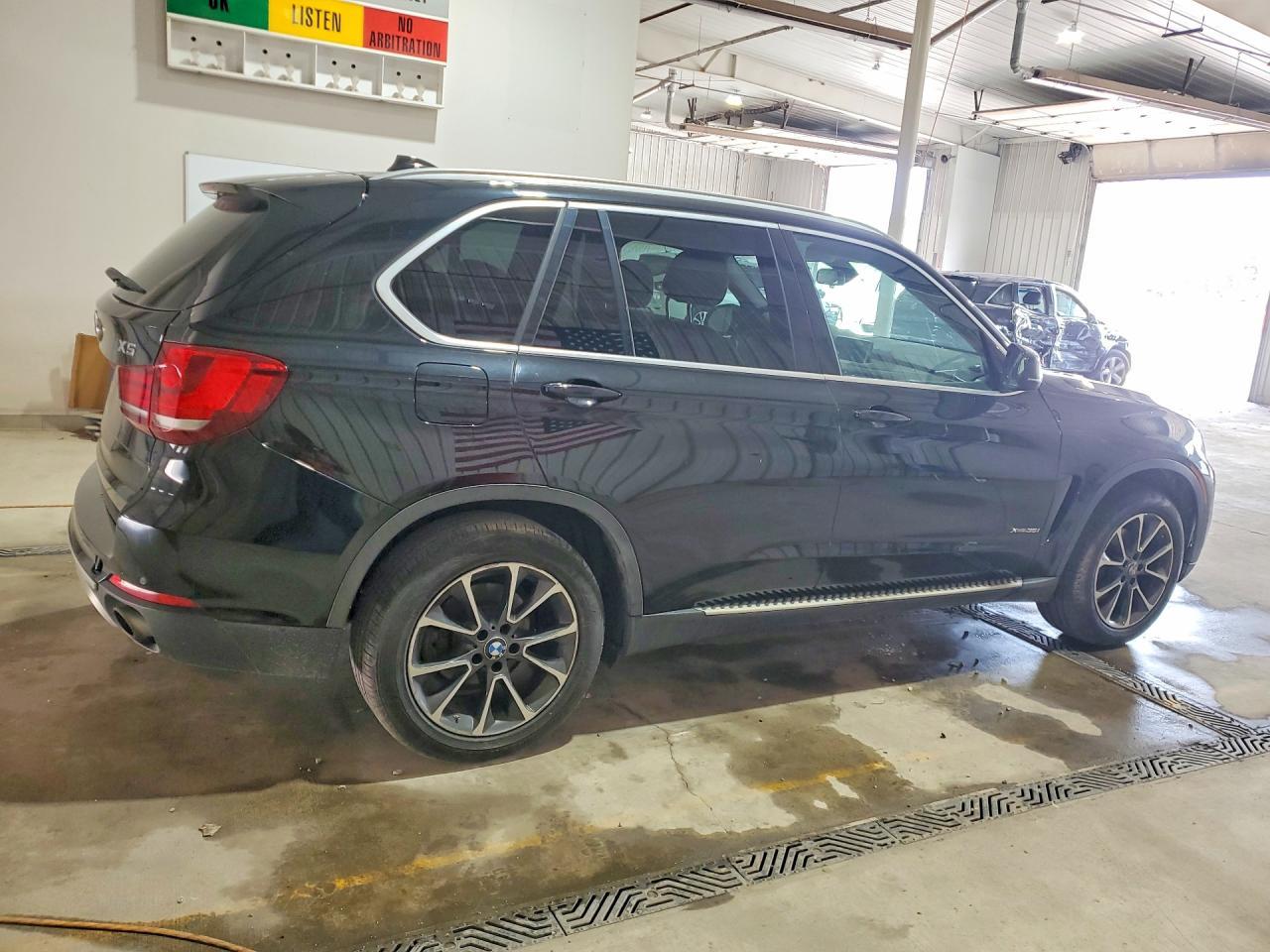 2016 BMW X5 xDrive35I - zdjęcie 3
