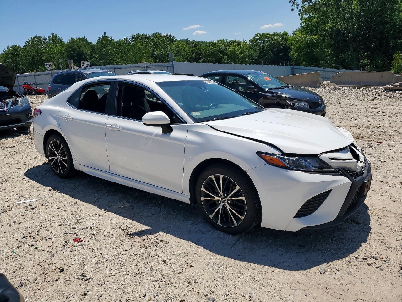 2018 Toyota Camry Se - zdjęcie 4