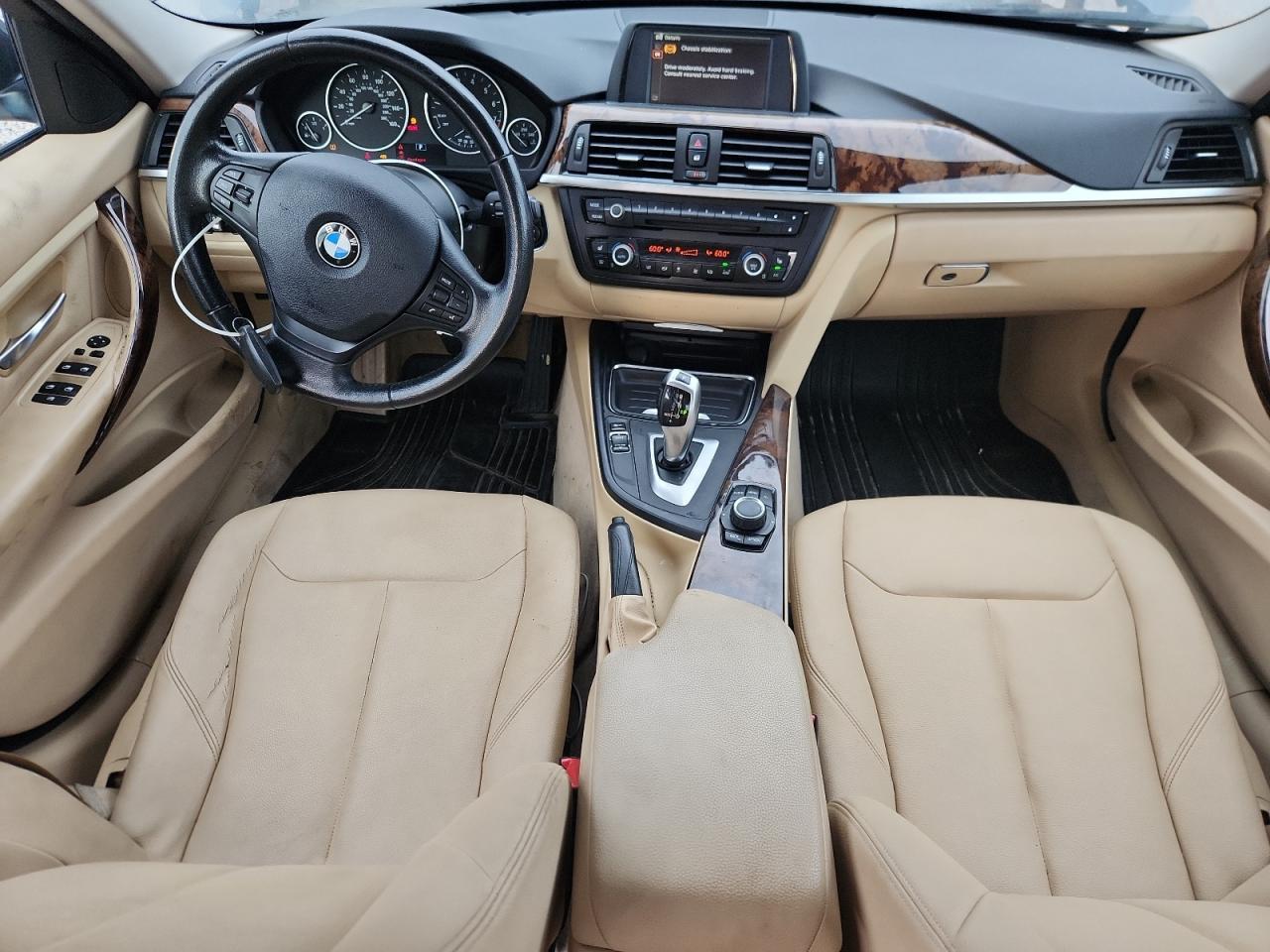 2013 BMW 320 I - zdjęcie 8